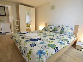 Holiday apartment with barbecue, garden & terrace | Nature view - Image 2