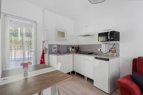 Holiday apartment with garden & terrace | Mountain view - Image 5