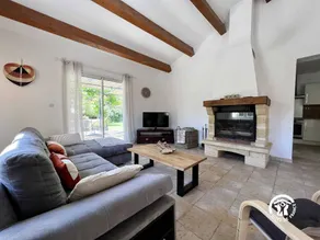 Fully equipped gite with terrace, BBQ & garden | Pets allowed - Image 2