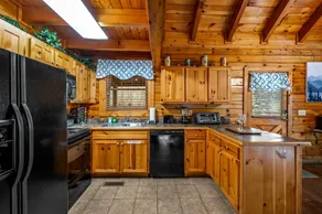 Romantic Smoky Mountain Cabin with Hot Tub, Scenic Views & Game Loft near Pigeon Forge, Tennessee - Image 3