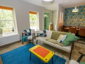 Cottage with garden - Image 5