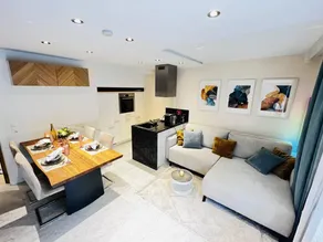 Apartment with garden & barbecue | Garden view - Image 2