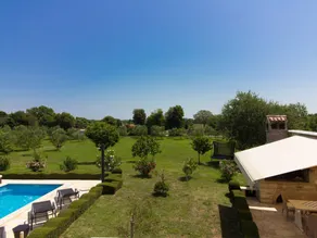 Ferienhaus mit Grill, Garten und Terrasse - Image 5