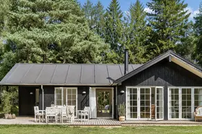 House with barbecue, jacuzzi & terrace - Image 2