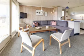 House with barbeque, hot tub & terrace | Beach nearby | Pets allowed - Image 3
