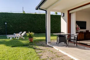 Fully equipped house with terrace, garden & BBQ | Garden view | Perfect for remote work - Image 4
