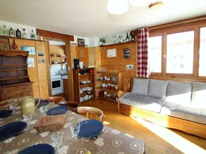 Traditional Chalet in Tignes - 3 rooms, 6 people, WiFi included - Image 4