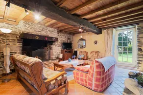 Bed and breakfast with garden | Garden view - Image 3