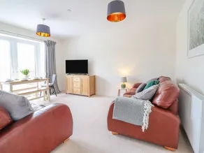 Cottage with garden - Image 3