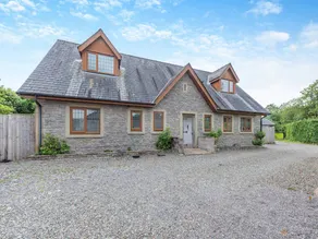 Family-friendly cottage with barbeque, jacuzzi & garden | Pet-friendly - Image 2
