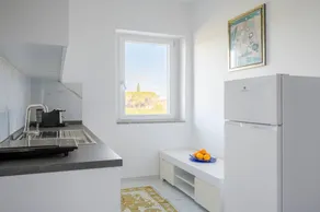 Merveilleux appartement de vacances avec terrasse et internet haut débit | Vue jardin - Image 3