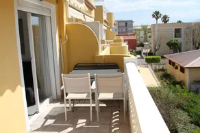 Family-oriented nice flat with garden, pool & terrace | Close to the beach - Image 3