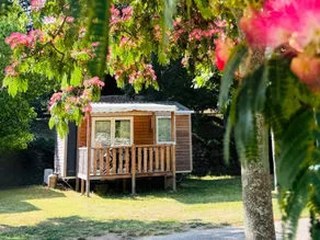 Mobile home with terrace - Image 3