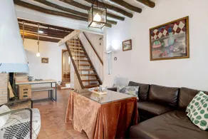 Holiday home with terrace | City view - Image 4