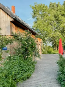 House with garden, terrace & barbeque | Good for workation - Image 3