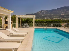 Ample house with private pool, garden & barbecue | Nature view - Image 4