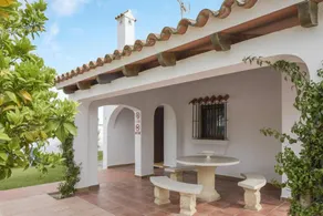 Holiday Home 'Miguelin 3' with Shared Pool, Wi-Fi and Air Conditioning - Image 2