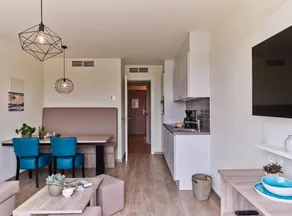 Flat with 2 rooms for 5 persons - Image 2