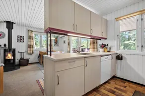 House with jacuzzi - Image 5