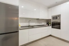 Ferienwohnung 'Apto Moderno Con Vistas Únicas' mit Meerblick, privater Terrasse und WLAN - Image 5