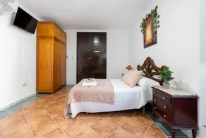 Lovely private room - Image 4