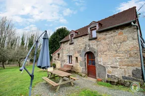 Gite with garden - Image 2