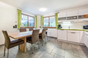 Family-oriented beautiful holiday apartment with barbecue, garden & hot tub | Mountain view | Pet-friendly - Image 2