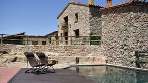 Apartamento vacacional con piscina privada, terraza y barbacoa - Image 2