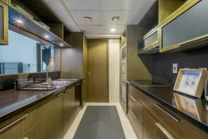 Family-oriented lovely apartment with pool | Next to Burj Khalifa - Image 2