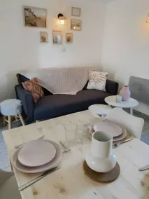 House with BBQ, terrace & garden | Garden view - Image 3
