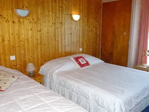 Flat | Mountain view | Ski nearby - Image 3
