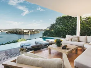 Fully equipped big villa with barbeque, private pool & garden | Dogs allowed - Image 2