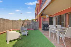 House with BBQ & pool - Image 2