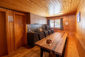 Familienorientiertes Chalet mit privatem Pool, Garten und Terrasse | Bergblick - Image 3