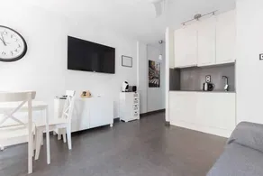 Appartement avec terrasse - Image 4