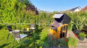 Appartamento con griglia, terrazza e giardino - Image 4