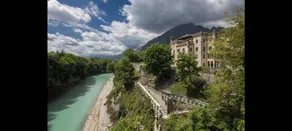 Castle with BBQ & garden | Garden view - Image 4