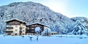 Family-oriented beautiful flat with terrace, pool & sauna | Pet-friendly - Image 2