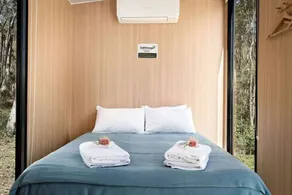 Amazing Tiny House Farm Stay Surrounded by Wildlife for a Peaceful Escape in Nature in Logan Village, Queensland - Image 4