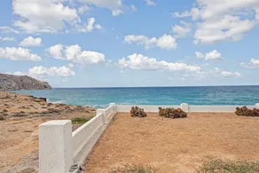 Pleasant studio with pool & garden | Sea view - Image 2
