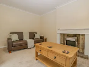 Cottage with garden - Image 5