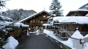 Holiday home with garden, terrace & BBQ | Mountain view | Pets are welcome - Image 4