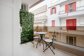 Room 'Estro' with Shared Terrace, Wi-Fi and Air Conditioning - Image 2