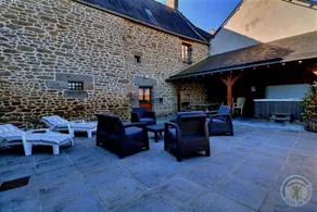 Gite with terrace, barbecue & garden - Image 4