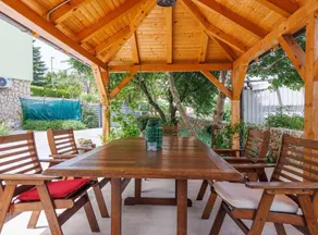 Wonderful Krk Island Stay: Shared Pool, Grill Patio, and Nearby Beaches - Two Bedroom Apartment - Image 4