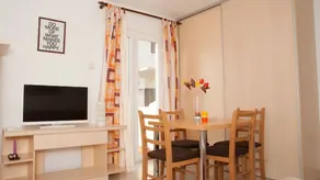 Apartment mit Terrasse, Garten und Grill - Image 4