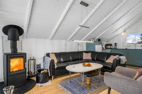 Fully equipped nice holiday home with garden, barbecue & terrace - Image 2