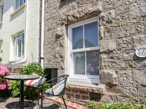 Children-friendly beautiful cottage with garden & terrace | Beach view | Pet-friendly - Image 2