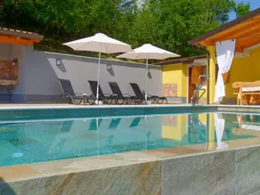 Fully equipped house with pool & terrace - Image 3