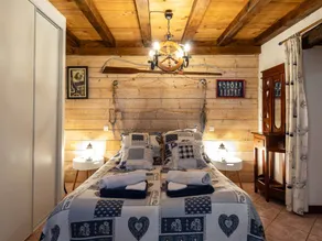 Guesthouse 'Chambre Marine' with Shared Terrace, Garden and Wi-Fi - Image 4